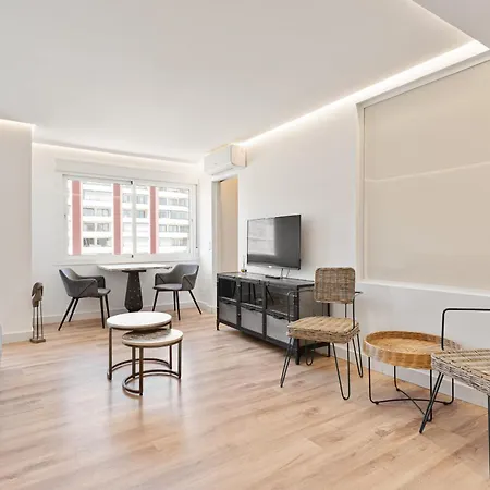 U-nique Alberto Morgenstern Apartment